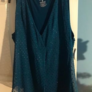 New with tags turquoise sleeveless blouse